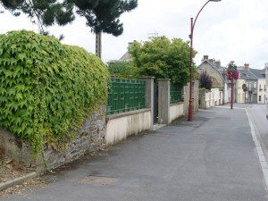 Rue Georges Clemenceau into town, and the garden where Pat Dyas would make his temporary escape