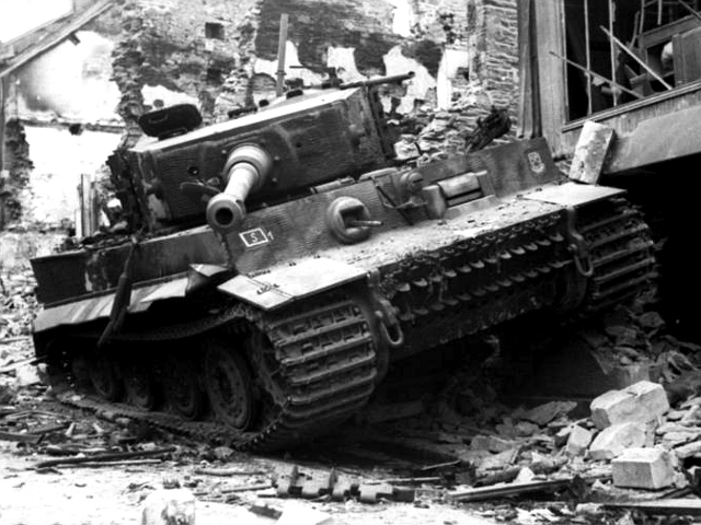 One of the Tigers of SS-Hstuf. Rolf Möbius’s 1. Kompanie after the second assault on the town centre on the afternoon of 13th June